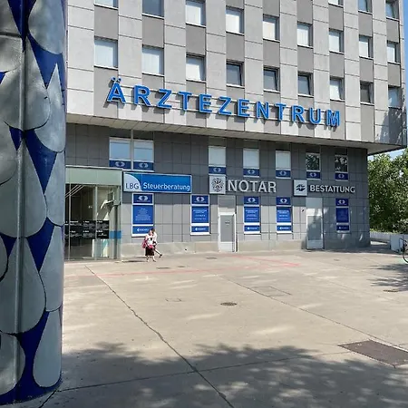 Modern Danube Apartment Vienna Exterior photo